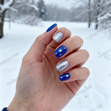 Round Nail Design #825 Image