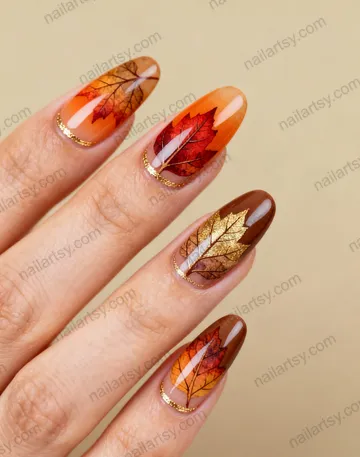 Almond Nail Design #1075 Image