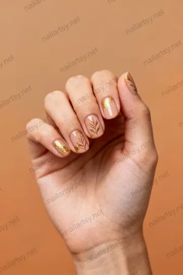 Round Nail Design #580 Image