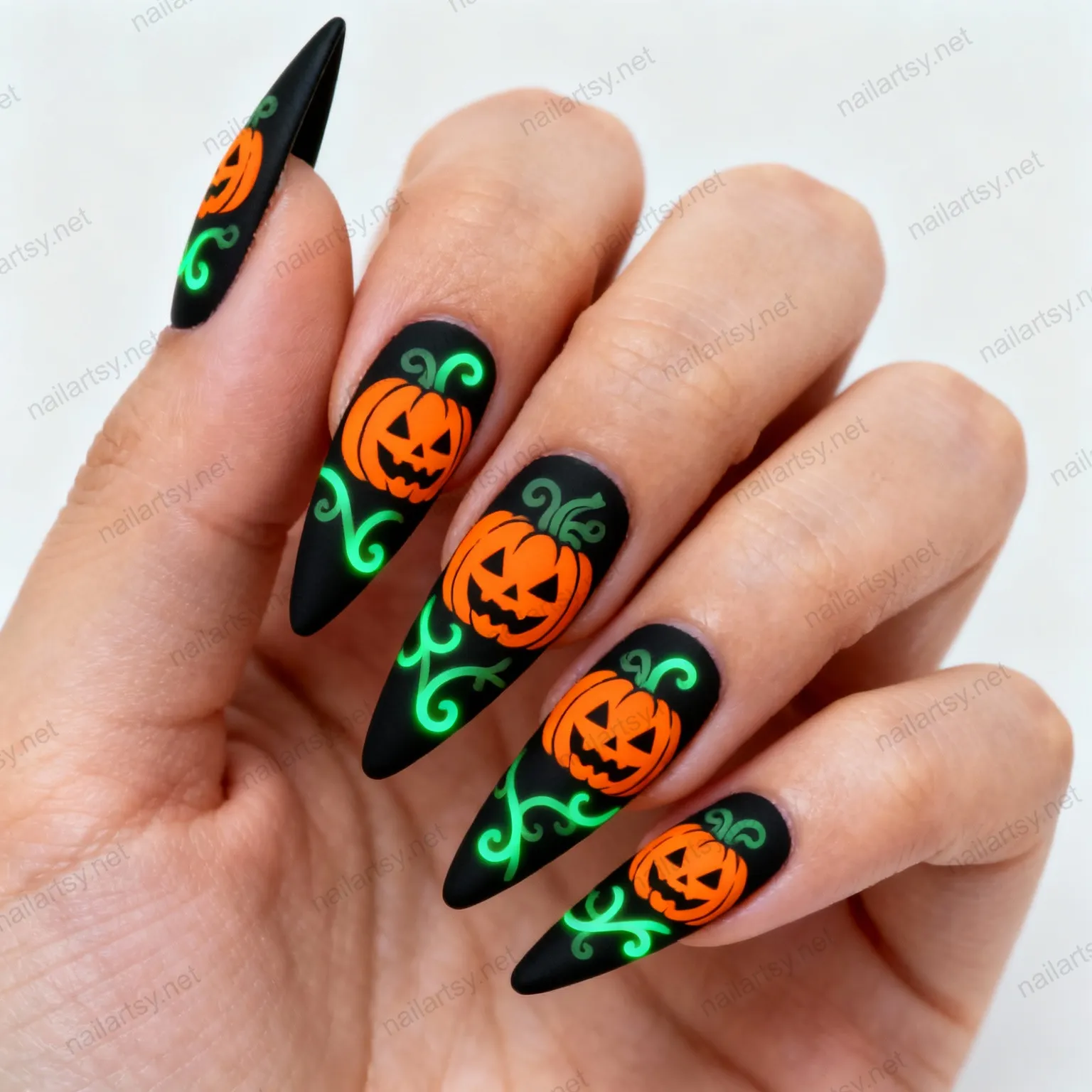 Nail art design 654