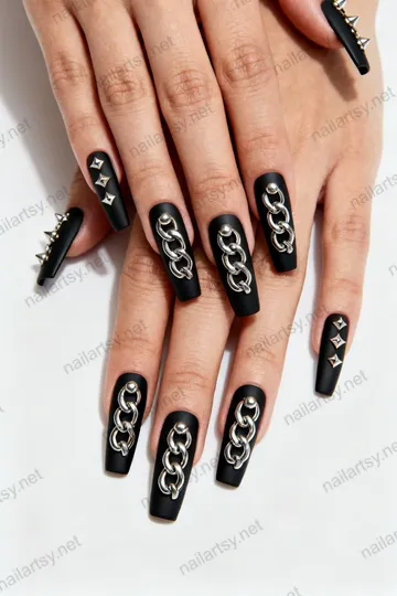 Medium Nail Design #673 Image