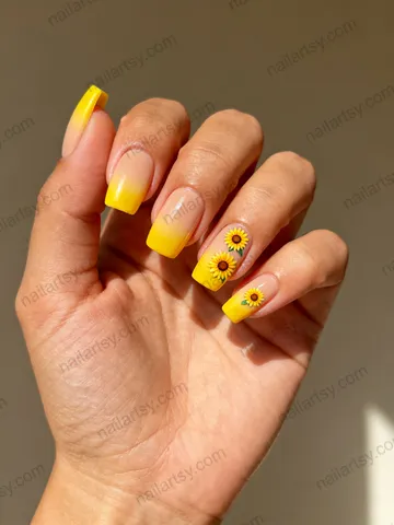 Squoval Nail Design #1051 Image